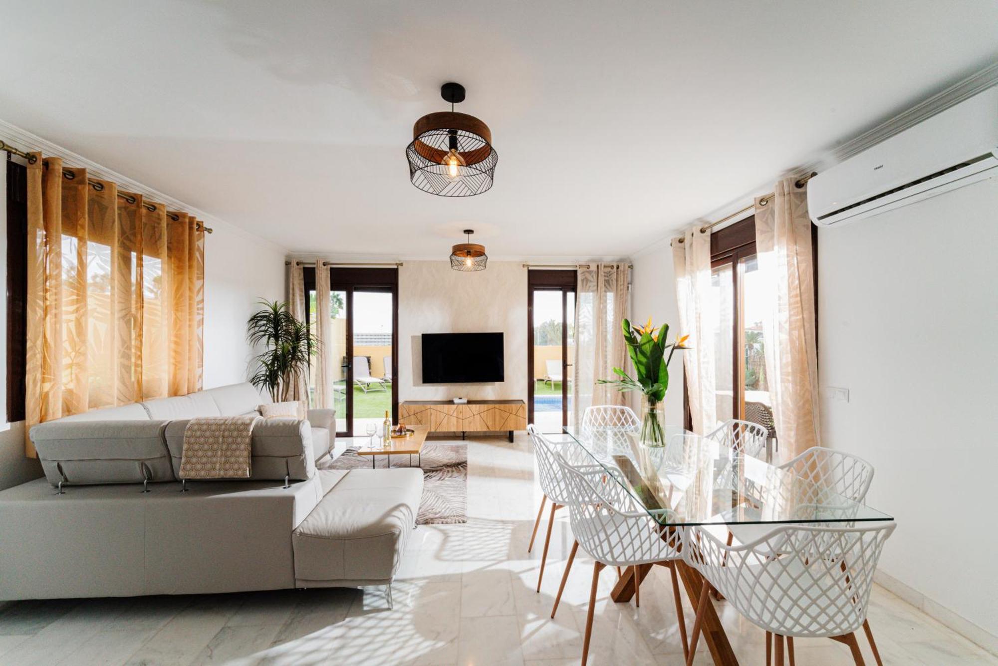Villa With 4 Bedrooms And Private Heated Pool San Miguel de Abona Luaran gambar