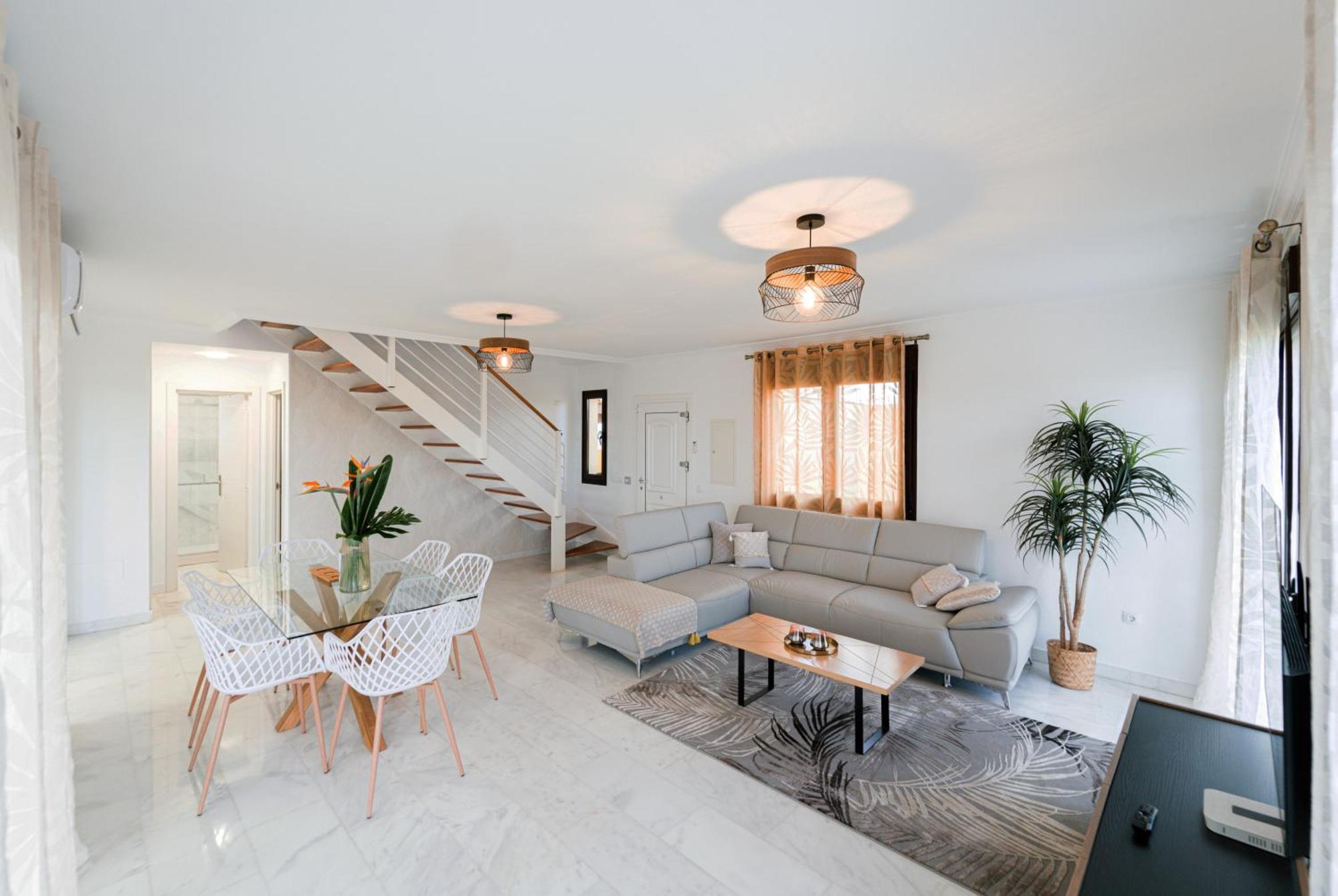 Villa With 4 Bedrooms And Private Heated Pool San Miguel de Abona Luaran gambar