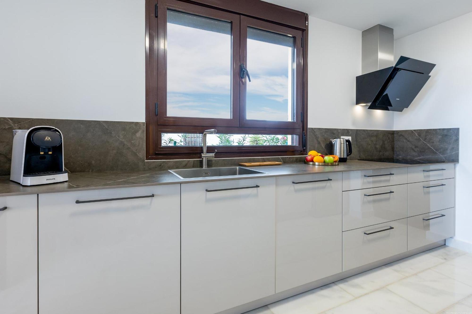 Villa With 4 Bedrooms And Private Heated Pool San Miguel de Abona Luaran gambar